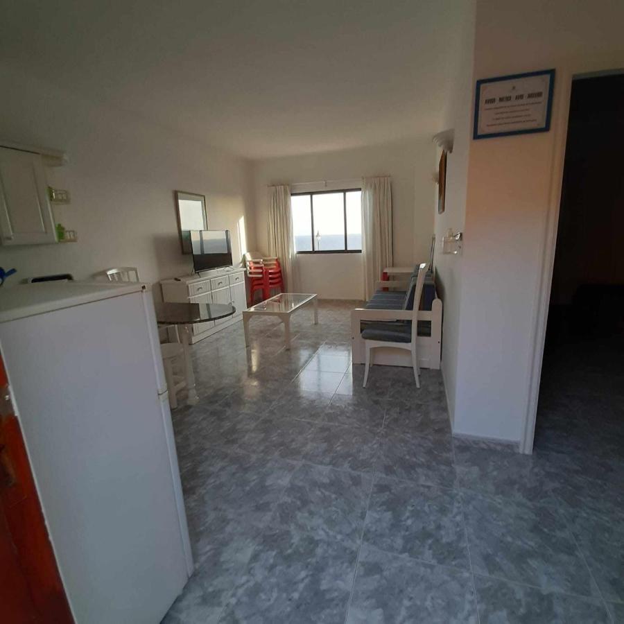 Vv 119 En Primera Linea De Mar Apartment La Restinga Luaran gambar
